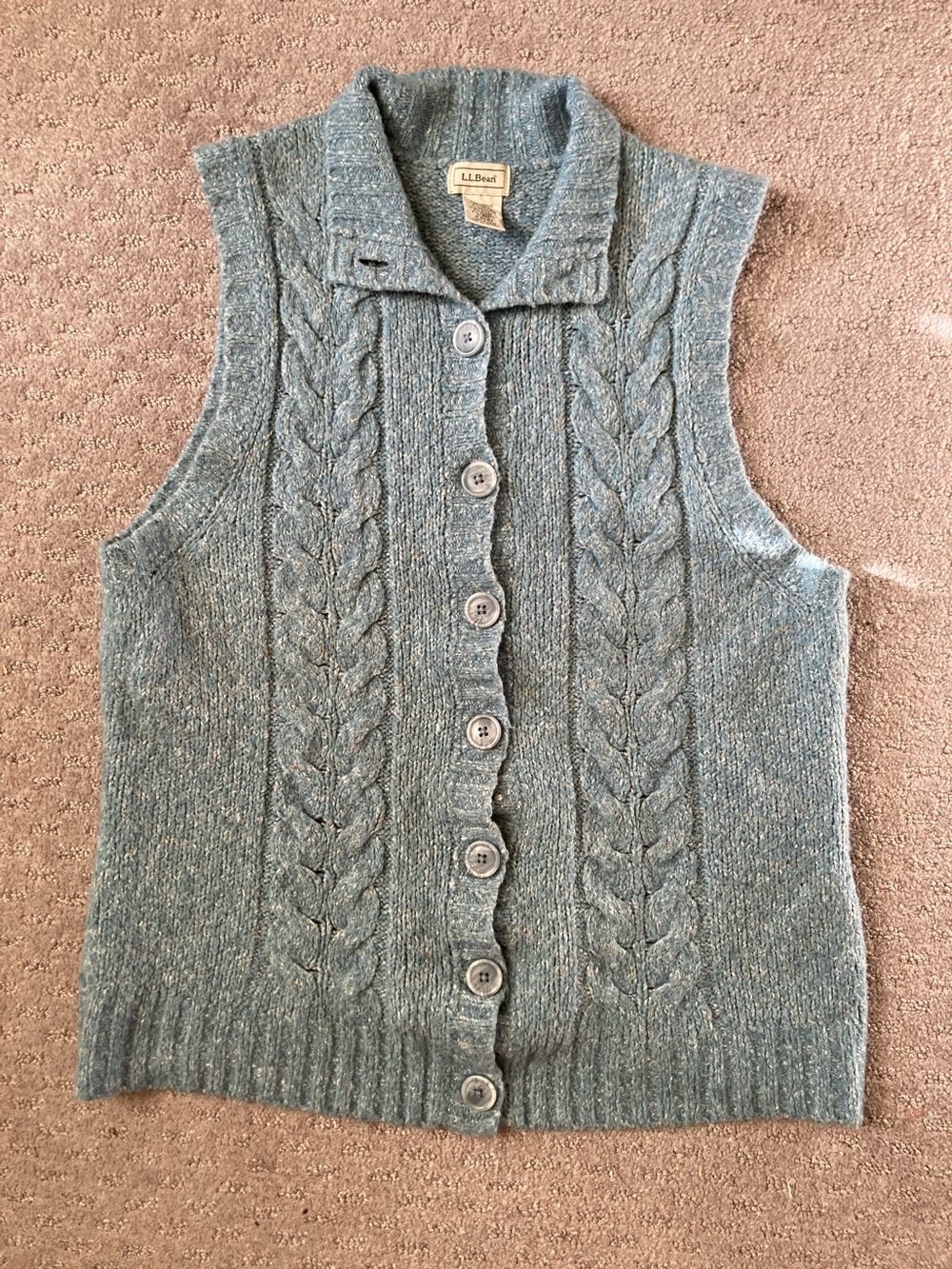 L.L. Bean blue wool-blend cable knit sweater vest, Large. - Picture 1 of 6